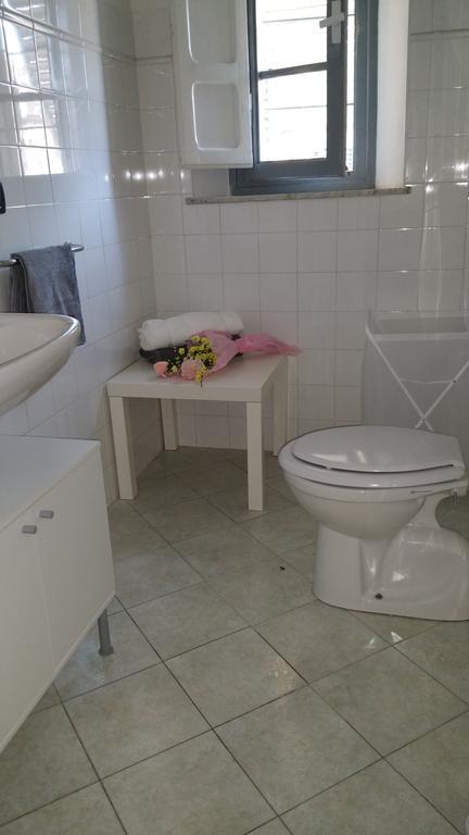 Il Nido Apartment Понтедера Екстериор снимка