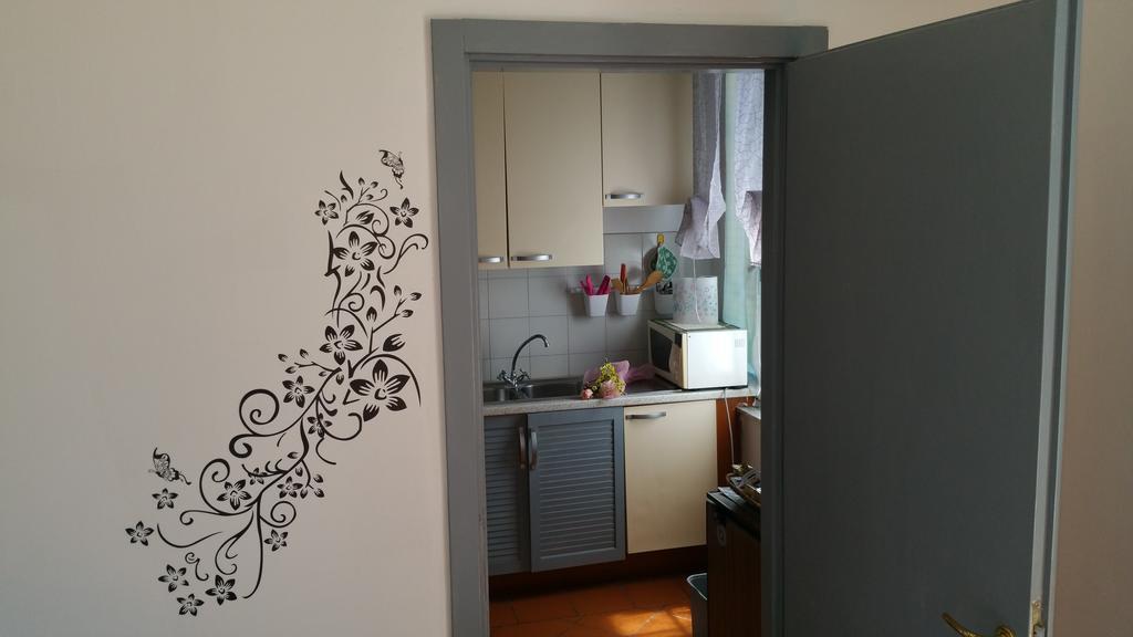 Il Nido Apartment Понтедера Екстериор снимка