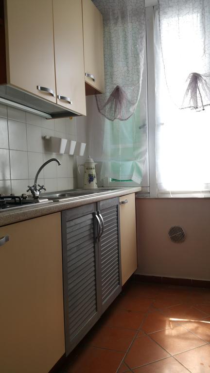 Il Nido Apartment Понтедера Екстериор снимка